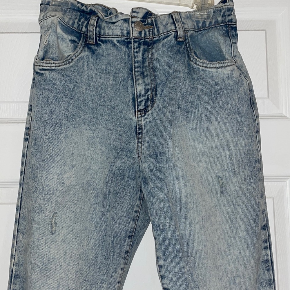 Selling Aerie Jeans